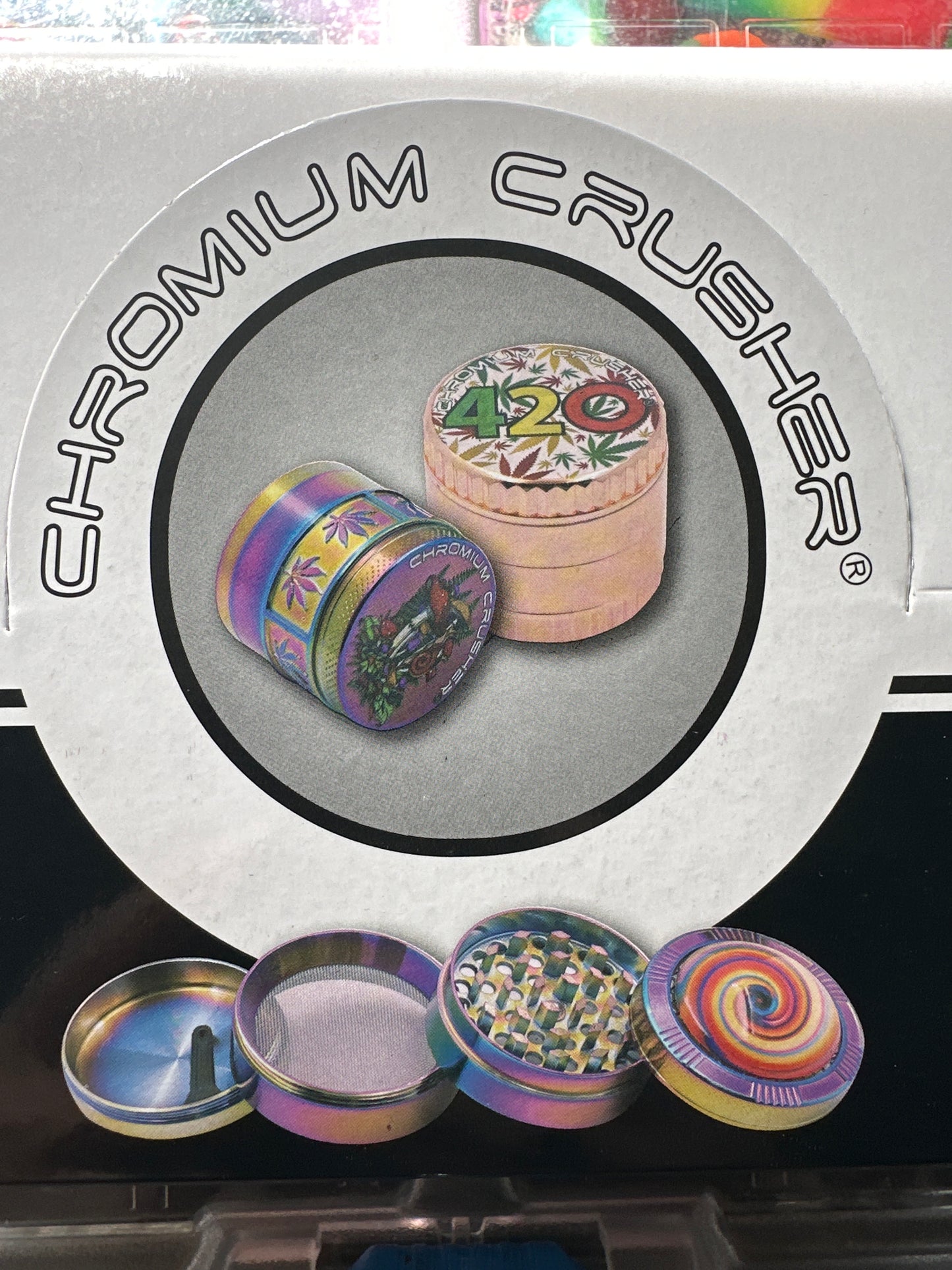 Chromium Crusher Medium Pic Grinder with Embellished Sidewall