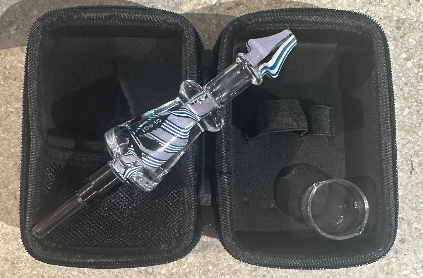 A Leaf Glass Glycerin Nectar Collector with Threaded Quartz Nail