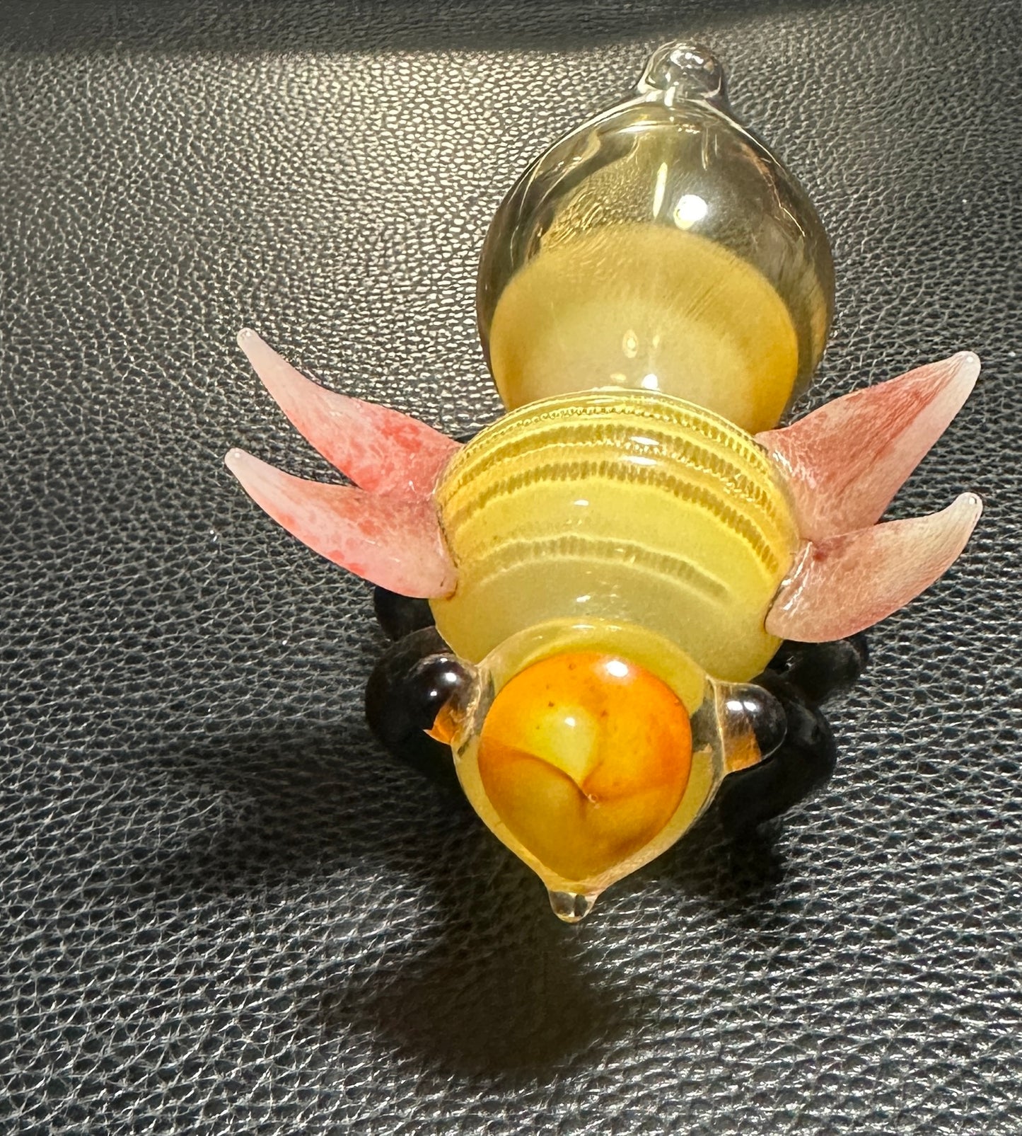 Glass Bee Hand Pipe